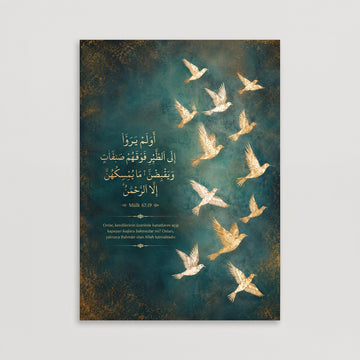 Mülk Suresi 19. Ayet Kuşlar Poster – Arapça Ayet ve Türkçe Mealli İslami Duvar Posteri