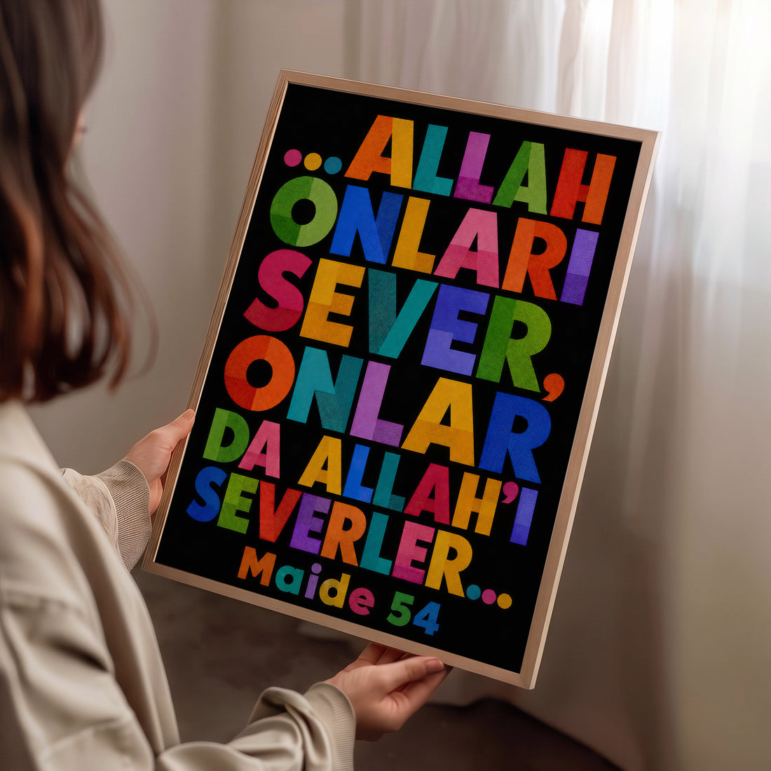 "Allah Onları Sever, Onlar da Allah’ı Severler" Poster Baskı
